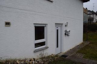 Wohnung mieten in Goethestraße, 78588 Denkingen, Gr. 3-Zi-Whg. in Denkingen im älteren Zwei-Fam-Haus, ohne Einbau- Küche, Bad, Terrasse, Garten