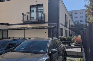 Garagen mieten in Mahlower Straße 16C, 12557 Köpenick, Außenstellplatz (mit Wallbox)