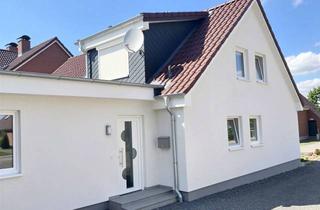 Einfamilienhaus kaufen in 23701 Süsel, Saniertes Einfamilienhaus mit Einliegerwohnung mit großem Grundstück Nah zu Ostsee