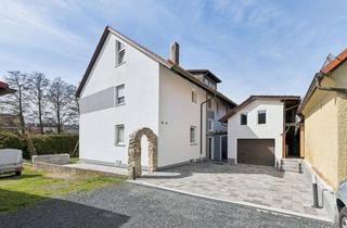 Haus kaufen in Zeulenreuth 35, 95469 Speichersdorf, Traumlage am Weiher: Wohnen, vermieten & genießen unter einem Dach