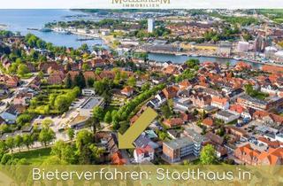 Haus kaufen in 23730 Neustadt, Bieterverfahren: Stadthaus-Rohdiamant -Entkernung abgeschlossen: Jetzt beginnt Ihre Gestaltung