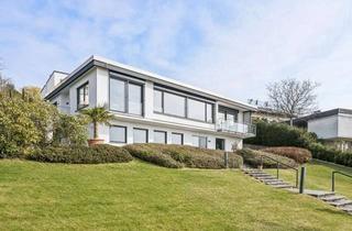 Villa kaufen in 88677 Markdorf, Exklusive Villa mit Traumgrundstück & großer Sonnenterrasse in Bestlage mit See- und Bergsicht