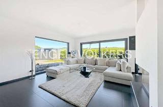 Villa kaufen in 54552 Nerdlen, Exclusive Villa im Bungalow-Stil mit neuer Wärmepumpe und PV-Anlage