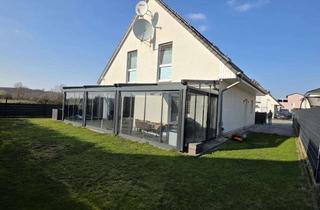 Einfamilienhaus kaufen in 12529 Schönefeld, SEHR SCHÖNES , SONNENDURCHFLUTETES EINFAMILIENHAUS mit freiem Blick aufs Feld u Photovoltaikanlage