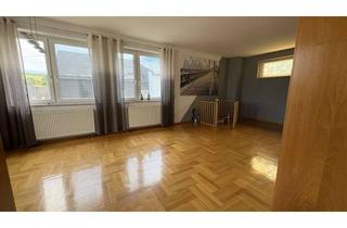 Mehrfamilienhaus kaufen in 08236 Ellefeld, Geräumiges Mehrfamilienhaus mit Anbau und Gewerbehalle – ideal für vielfältige Nutzungsmöglichkeiten