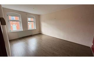 Mehrfamilienhaus kaufen in 08064 Oberplanitz, Idyllisches Mehrfamilienhaus mit hohem Renditepotenzial – ein charmanter Investitionsschatz.