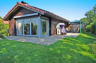 Haus kaufen in 24351 Damp, Blockhaus mit Photovoltaik-Anlage und schönem Grundstück zu verkaufen