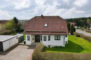 Einfamilienhaus kaufen in 98634 Frankenheim, Großzügiges Einfamilienhaus mit Kamin und großem Grundstück in Frankenheim