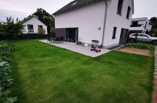 Haus mieten in Am Blumenfeld 31, 40667 Meerbusch, Luxuriöses Einfamilienhaus in Meerbusch (Bj. 2018)