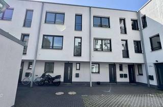 Haus mieten in Gerresheimer Straße 139 c, 40233 Flingern Süd, Exklusives und geräumiges Townhouse in ruhigem Hinterhof mitten in Flingern