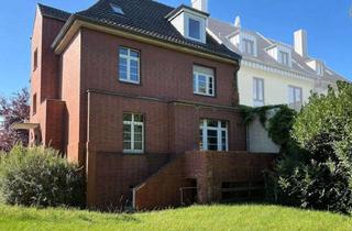 Gewerbeimmobilie kaufen in Eduard-Pflüger-Straße 51, 53113 Gronau, Großzügiges Reihenendhaus im Bonner Bundesviertel
