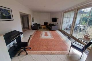 Immobilie mieten in Am Tor 13, 51503 Rösrath, Spacious 6BR House for Teams • 11 Guests • Garden • 20 min Cologne Trade Fair