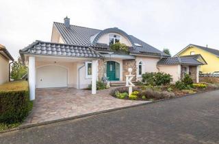 Villa kaufen in 53547 Breitscheid, Villa mit Weitblick, Pool, Sauna und Koi-Teich in begehrter Lage von Hochscheid!