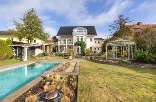 Einfamilienhaus kaufen in 53547 Breitscheid, Besonders wohnen mit Weitblick, Pool und Sauna - Solar-Anlage und Speicher - TOP