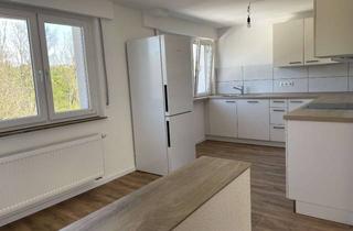 Wohnung mieten in Bachweg 29, 74343 Sachsenheim, Erstbezug nach Kernsanierung: 4-Zimmer Wohnung in Großsachsenheim mit Balkon in ruhiger Wohnlage