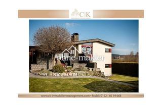 Einfamilienhaus kaufen in 93426 Roding, Charmantes Einfamilienhaus mit Garten und drei Garagen in Roding-Wetterfeld