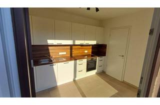 Wohnung mieten in Bayerbacher Str., 84061 Ergoldsbach, Großzügige 5-Zimmer DG-Wohnung mit Aufzug im Zentrum von Ergoldsbach