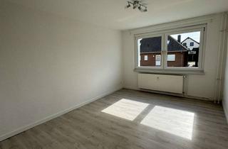 Wohnung mieten in Ringstraße 12 b, 17495 Groß Kiesow, Schöne 2-Raum-Wohnung mit Stellplatz in Groß Kiesow. Nur ca. 9 km von Greifswald entfernt !!!