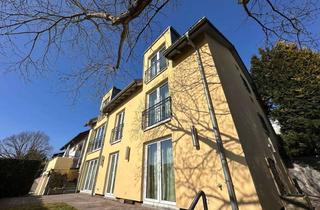 Haus kaufen in 65817 Eppstein, Für gehobene Ansprüche: Großzügiges & modernisiertes Haus - 2 Einbauküchen, Kamin & Fernblick