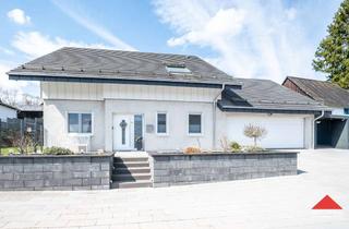 Einfamilienhaus kaufen in 58540 Meinerzhagen, Freistehendes Einfamilienhaus mit Doppelgarage in ruhiger Randlage von Meinerzhagen