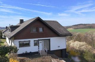 Haus kaufen in 35075 Gladenbach, Besonderes Anwesen mit Ausblick, Ruhe & Großzügigkeit!