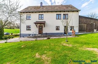 Haus kaufen in Wolnzacher Str., 85290 Geisenfeld, Für Macher & Visionäre: Sanierungsobjekt oder Neubauprojekt auf Traumgrundstück“