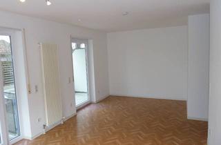 Wohnung mieten in 67454 Haßloch, Helle, 2-Zimmer-Hochparterre-Wohnung mit 2 Balkonen, Einbauküche, KFZ- Stellplatz