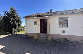 Doppelhaushälfte kaufen in 67269 Grünstadt, Handwerkerobjekt in Grünstadt: DHH mit Garten, Garage und Potenzial