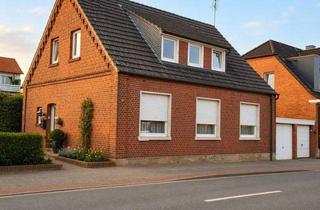 Haus kaufen in 48282 Emsdetten, Zentral gelegenes Zweifamilienhaus mit Garage und Anbau
