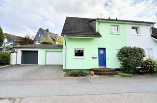 Doppelhaushälfte kaufen in 45133 Essen, Essen / Bredeney - Familientraum: Moderne Doppelhaushälfte mit Garage und sonnigem Garten