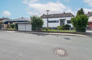 Haus kaufen in 90587 Obermichelbach, Obermichelbach - Haus-im-Haus Gefühl! 3-Zimmer-Wohnung mit Galerie, Ankleide & eigenem Zugang im Zweifamilienhaus