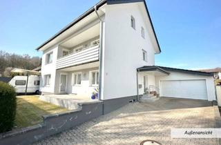 Haus kaufen in 32120 Hiddenhausen, Hiddenhausen - 2-3 Familienhaus in guter Lage