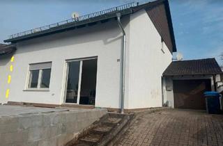 Einfamilienhaus kaufen in 66484 Battweiler, Battweiler - EFH mit Garage Garten und Terrasse