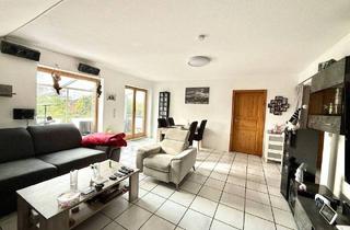 Wohnung kaufen in 50389 Wesseling, Wesseling - Ruhige Dachgeschosswohnung mit Balkon in Keldenich * 4-Zimmer