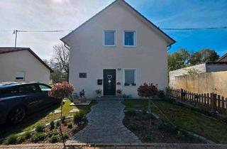 Einfamilienhaus kaufen in 66793 Saarwellingen, Saarwellingen - Provisionsfrei! Einfamilienhaus mit Einliegerwohnung