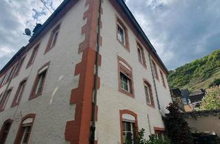 Haus kaufen in 56814 Bruttig-Fankel, Bruttig-Fankel - HISTORISCHES ZEHNTHAUS in Sankt Aldegund Mosel v. Privat ...