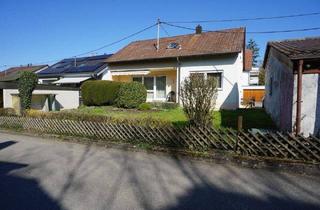 Einfamilienhaus kaufen in 72827 Wannweil, Wannweil - Freistehendes Einfamilienhaus mit schönem Garten und Garage in Ortsrandlage