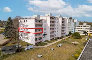 Wohnung kaufen in 78112 St. Georgen, Großzügige Eckwohnung im 2. Stock – ca. 93 m² mit Loggia und Tiefgaragenbox