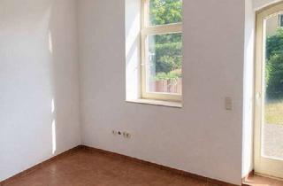 Wohnung kaufen in 38114 Braunschweig, Maisonette Landhauswohnungen + Garten - renovierungsbedürftig - Ölper Braunschweig