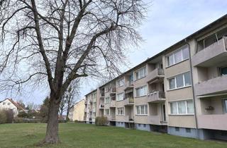 Wohnung kaufen in 38642 Goslar, Vermietete 3-Zi.-Wohnung mit Balkon