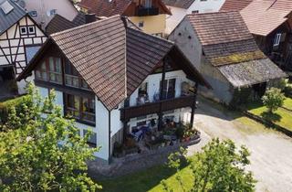 Wohnung kaufen in 77955 Ettenheim, Wohnen, wo andere Urlaub machen: Helle Maisonette mit großzügiger Dachterrasse