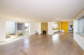 Penthouse kaufen in 42799 Leichlingen, Penthouse mit Direktlift und Panoramablick: Von der Tiefgarage direkt ins Glück!