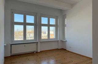 Wohnung kaufen in Berliner Allee 253, 13088 Weißensee, Bezugsfreie, lichtdurchflutete 2‑Zi.-Altbauwohnung mit Balkon und optimalem Grundriss nahe Weißensee