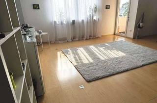 Wohnung kaufen in 90552 Röthenbach, Schöne 3-Zimmer-Wohnung mit Balkon in Röthenbach an der Pegnitz