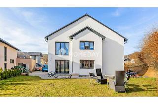 Wohnung kaufen in 96155 Buttenheim, Familientraum in ruhiger Lage: 5 Zimmer, 300 m² Garten, Balkon & moderne Technik (gut vermietet)