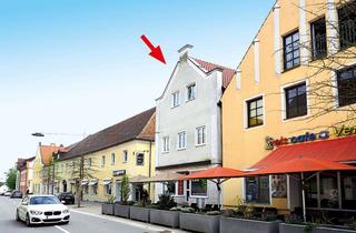 Wohnung kaufen in Herzog-Ludwig-Straße 24, 93333 Neustadt, Attraktive Dachgeschosswohnung in Zentrumslage