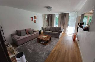Wohnung mieten in 22529 Lokstedt, Attraktive 4-Zimmer-Wohnung mit Balkon im 3. OG in Hamburg-Lokstedt