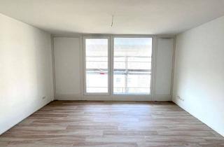 Wohnung mieten in Rissener Straße 25, 22880 Wedel, Lichtdurchflutete Single Wohnung in Wedel! Wentzel Dr.