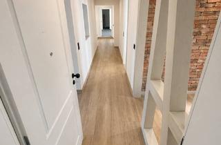 Wohnung mieten in 77652 Offenburg, Großzügige 5-Zimmer-Wohnung mit Balkon und Terrasse in Offenburg- Windschläg