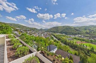 Wohnung mieten in 56130 Bad Ems, Attraktive 3 ‑ Zimmer-Wohnung mit großer Dachterrasse und Garage in Bad Ems!